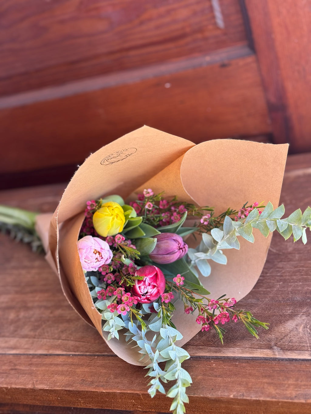 Cut & Wrapped Bouquets
